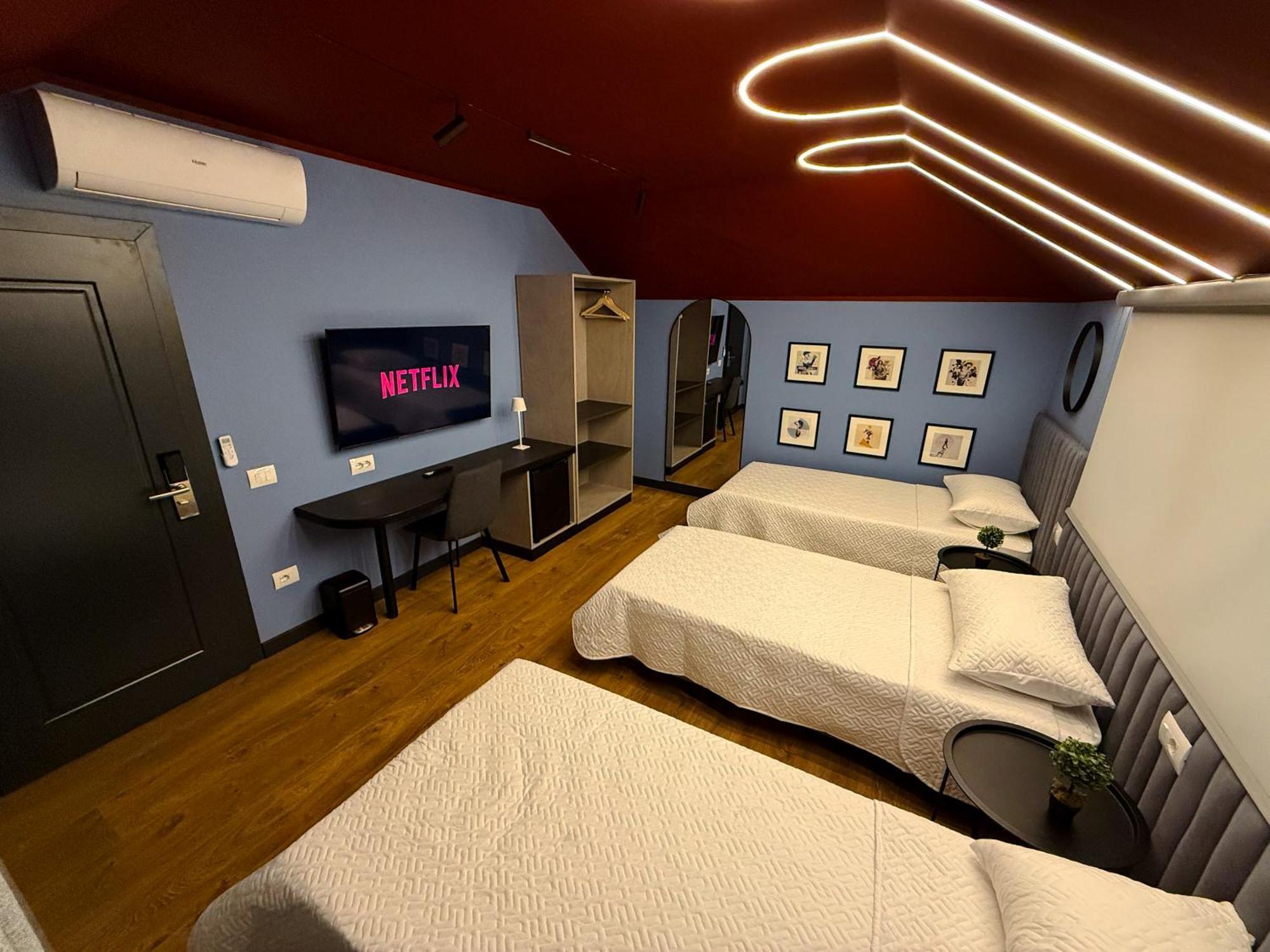Tirana Days Free Parking Apartment ภายนอก รูปภาพ